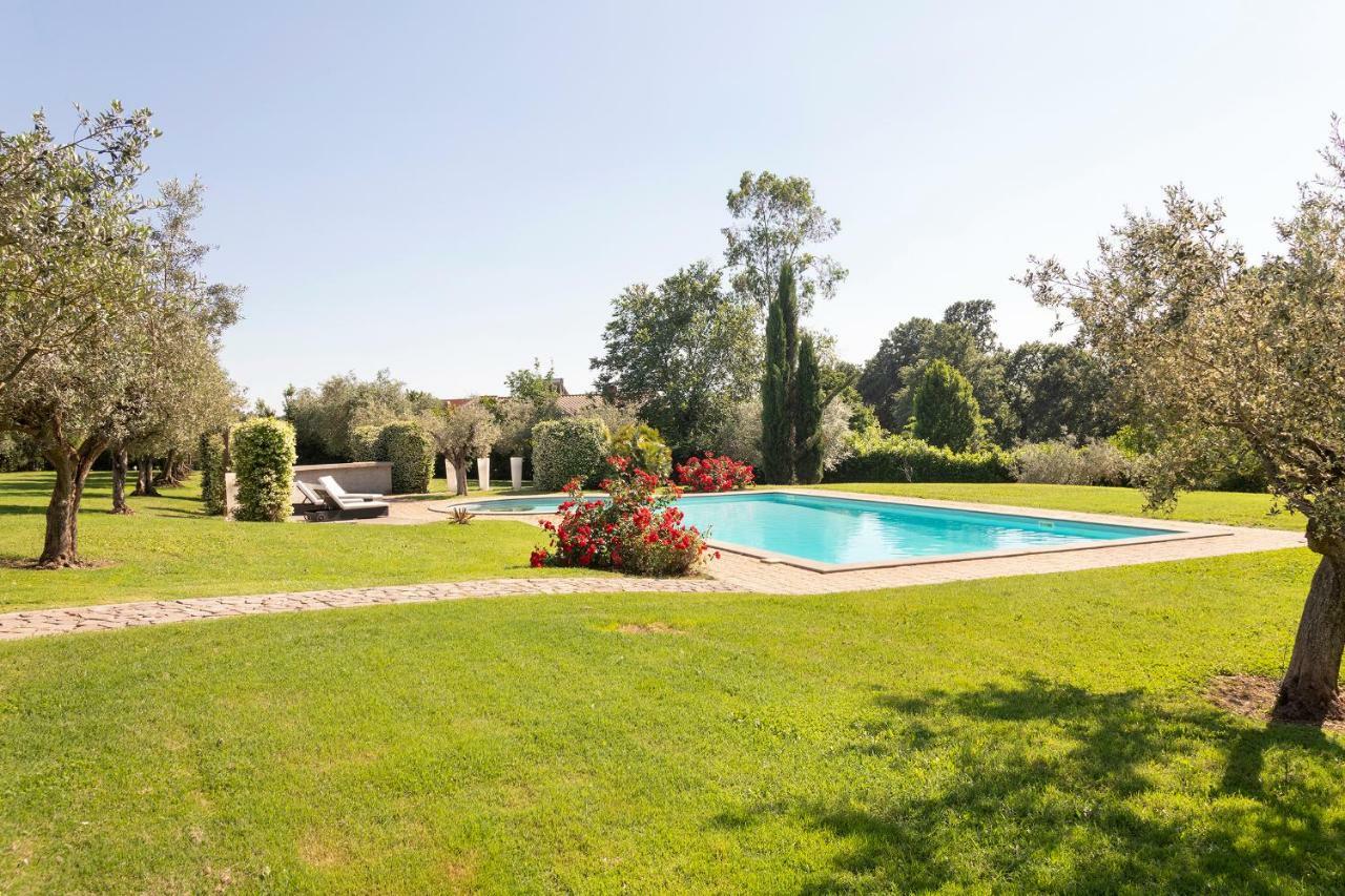 Villa In Via Della Marcigliana Casale Torre San Giovanni ภายนอก รูปภาพ